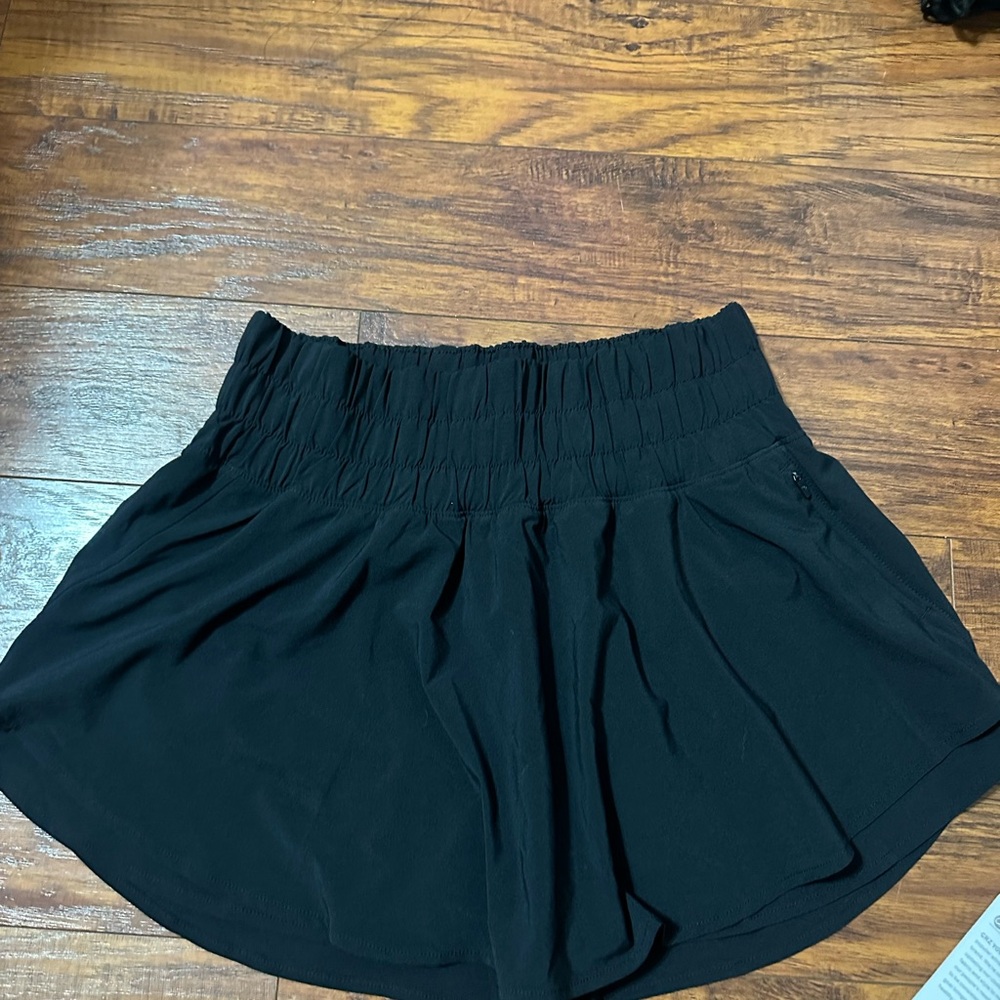 CRZ YOGA Black Sports Shorts